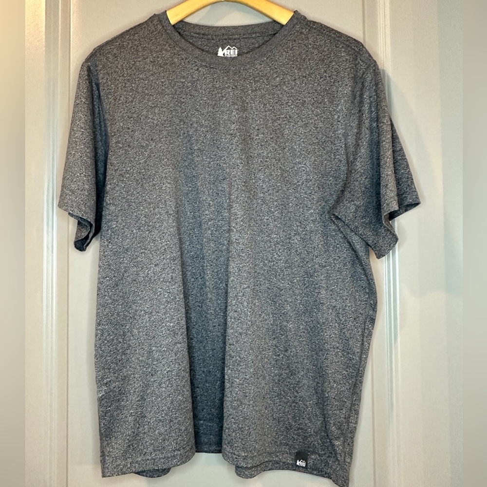 REI Men’s XL Quick Dry T-Shirt Grey